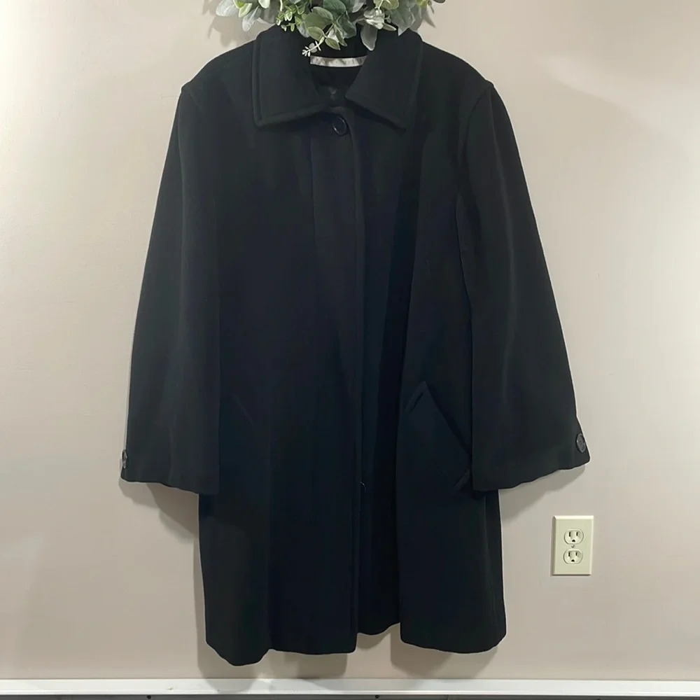 Vintage Perry Ellis Wool Black 3/4 Length Coat ILGWU Made in USA 12